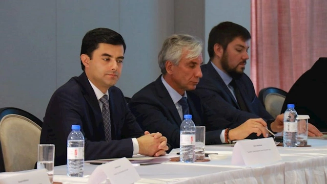 Laçında MDB ölkələrində müasir kino istehsalının inkişafı mövzusunda dəyirmi masa keçirilib — FOTOLAR Laçında MDB ölkələrində müasir kino istehsalının inkişafı mövzusunda dəyirmi masa keçirilib — FOTOLAR