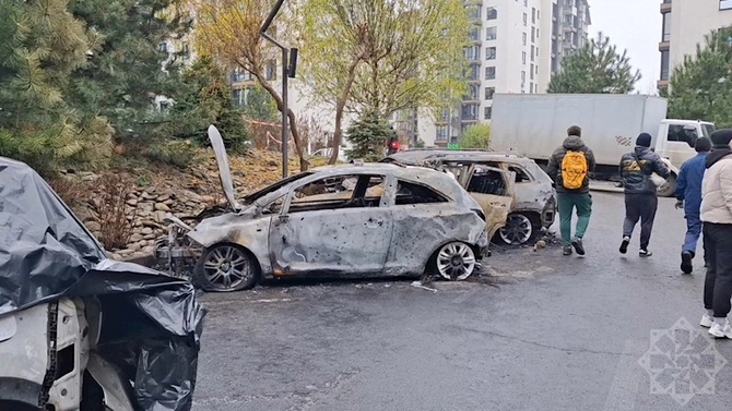 Kiyevin yaşayış binalarına hava zərbələri endirilib — AZƏRTAC-ın REPORTAJI Kiyevin yaşayış binalarına hava zərbələri endirilib — AZƏRTAC-ın REPORTAJI