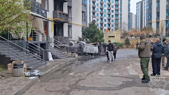 Kiyevin yaşayış binalarına hava zərbələri endirilib — AZƏRTAC-ın REPORTAJI Kiyevin yaşayış binalarına hava zərbələri endirilib — AZƏRTAC-ın REPORTAJI