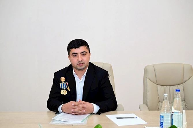 Mədəniyyət naziri Adil Kərimli Ağdam rayonunda vətəndaşları qəbul edib — FOTOLAR Mədəniyyət naziri Adil Kərimli Ağdam rayonunda vətəndaşları qəbul edib — FOTOLAR