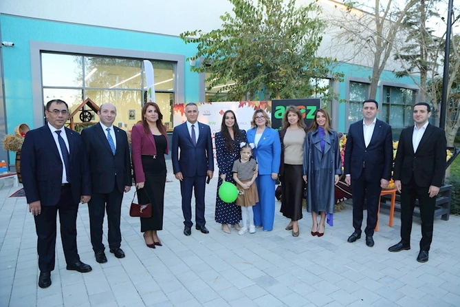 ADA ilə “Veysəloğlu”nun tərəfdaşlığı uğurla davam edir: Xeyriyyə məqsədli festival keçirildi — FOTOLAR ADA ilə “Veysəloğlu”nun tərəfdaşlığı uğurla davam edir: Xeyriyyə məqsədli festival keçirildi — FOTOLAR