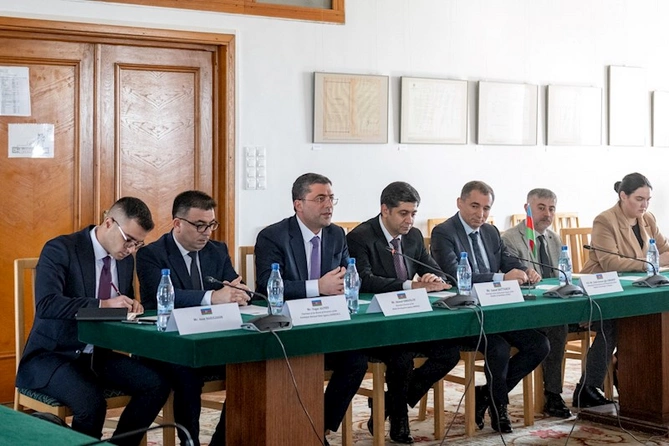 Azərbaycan nümayəndə heyətinin Rumıniya Senatında görüşü keçirilib — FOTOLAR