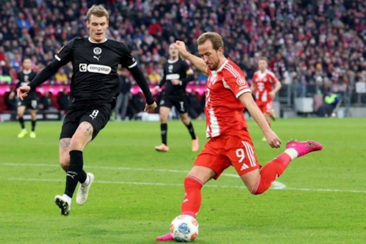 Bavariya Bundesliqanın rekordunu təkrarladı