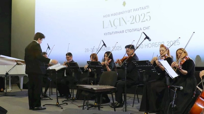 Laçında Qara Qarayev adına Azərbaycan Dövlət Kamera Orkestrinin konserti olub — FOTOLAR Laçında Qara Qarayev adına Azərbaycan Dövlət Kamera Orkestrinin konserti olub — FOTOLAR