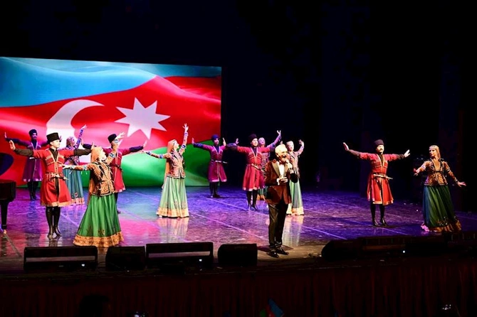 Azərbaycan incəsənət nümayəndələrinin Antalyada konsert proqramı keçirildi — FOTOLAR