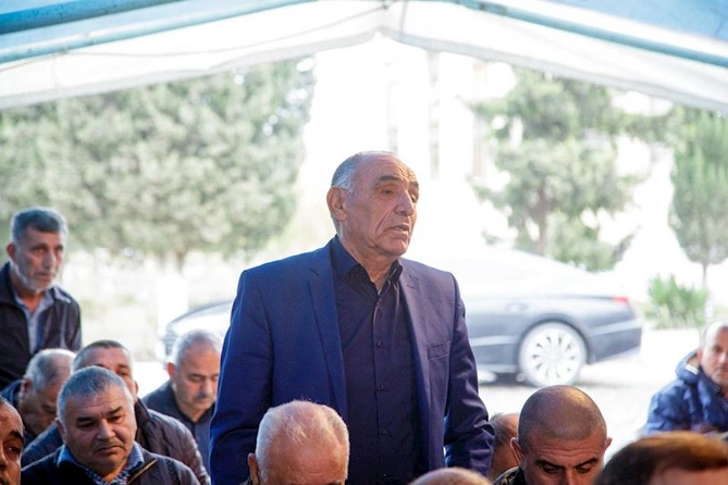 İcra başçısı Salyanda səyyar qəbul keçirdi — FOTOLAR
