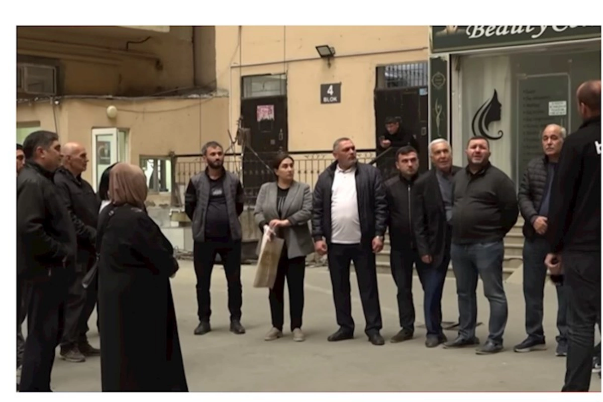 “Bir mənzil bir neçə nəfərə satılıb, hamı təşvişdədir” — VİDEO