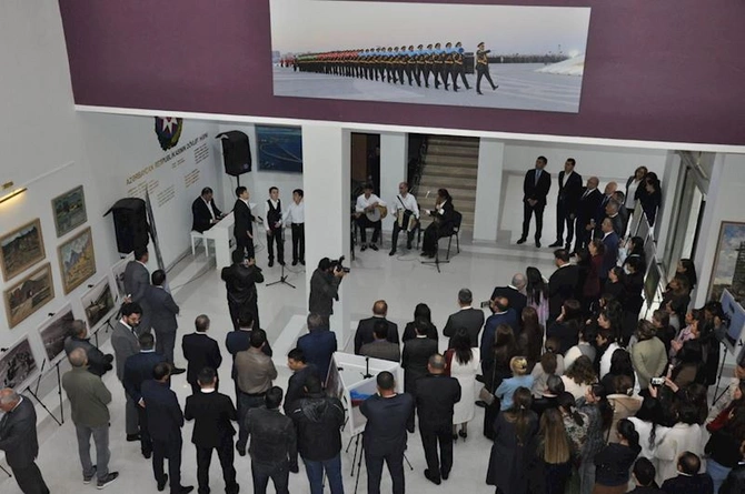 Biləsuvarda “Zəfərin ruhu” adlı sərgi açılıb — FOTOLAR