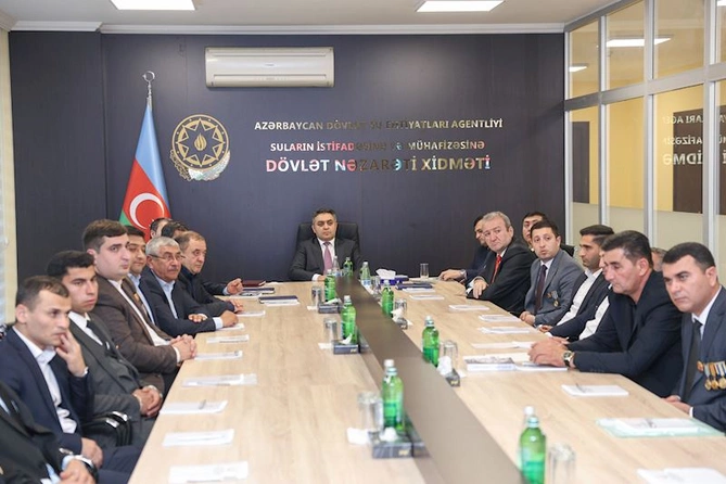 Dövlət Xidmətində Zəfər Gününün 5 illiyi münasibətilə görüş keçirildi — FOTOLAR