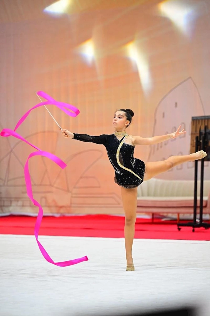 ProSport Gimnastika Klubunun yetirmələri Dubayda keçirilən beynəlxalq turnirdə uğur qazanıblar — FOTOLAR