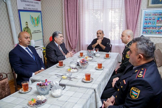 İcra başçısı şəhidlərin ailələrini ziyarət edir — FOTOLAR