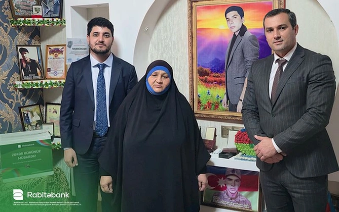 Rabitəbank Zəfər Günü ərəfəsində şəhid ailələrini ziyarət etdi — FOTOLAR Rabitəbank Zəfər Günü ərəfəsində şəhid ailələrini ziyarət etdi — FOTOLAR