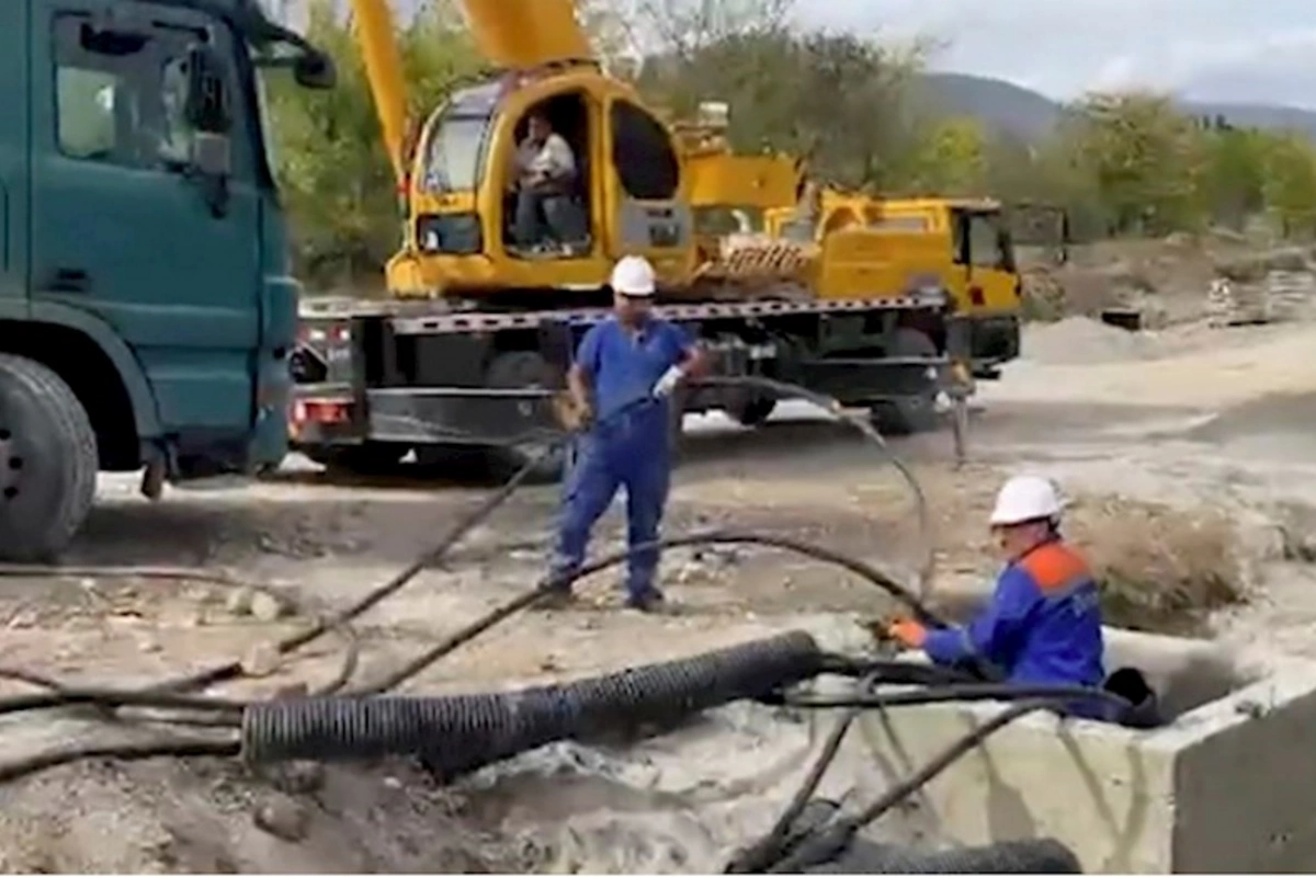 “Azərişıq” Zəngilanda yenidənqurma işlərini davam etdirir — VİDEO