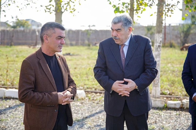 İcra başçısı şəhidlərin ailələrini ziyarət edir — FOTOLAR