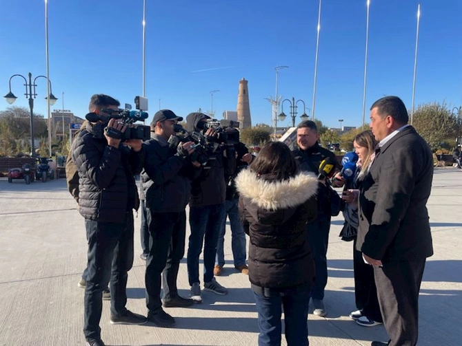 Azərbaycanın media nümayəndələrinin Özbəkistana səfəri çərçivəsində Xarəzm vilayətinə mediatur təşkil olunub — FOTOLAR