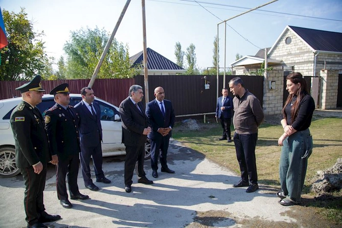İcra başçısı şəhidlərin ailələrini ziyarət edir — FOTOLAR