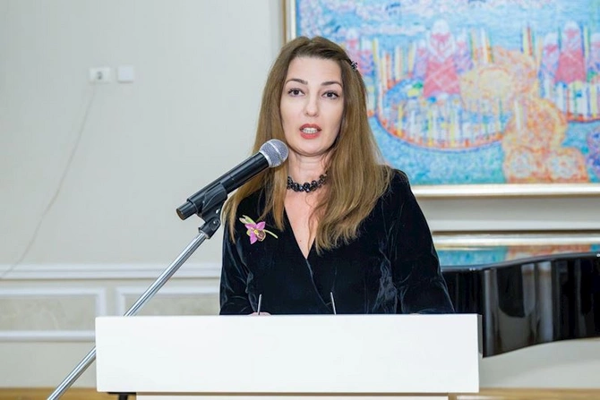 Milli İncəsənət Muzeyində “Zəfərin rəngləri” adlı sərginin açılışı keçirilib — FOTOLAR Milli İncəsənət Muzeyində “Zəfərin rəngləri” adlı sərginin açılışı keçirilib — FOTOLAR