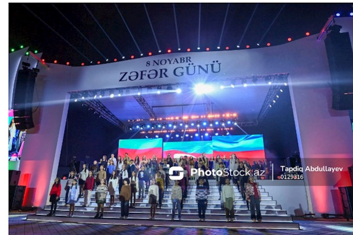 Bakıda Zəfər Günü ilə bağlı konsert və atəşfəşanlıq keçirilib