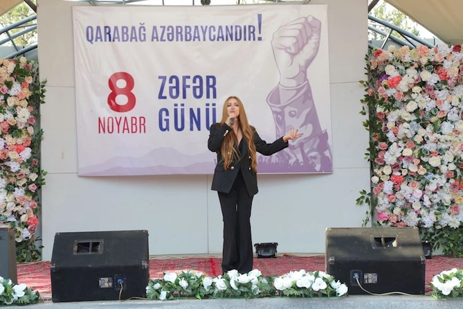 Hacıqabulda “8 Noyabr - Zəfər Günü” münasibətilə konsert keçirildi — FOTOLAR Hacıqabulda “8 Noyabr - Zəfər Günü” münasibətilə konsert keçirildi — FOTOLAR