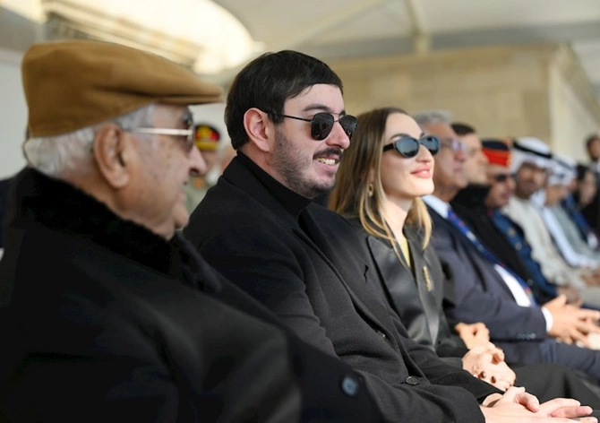 Prezidentlə ailəsinin paraddan yeni FOTOLARI Prezidentlə ailəsinin paraddan yeni FOTOLARI