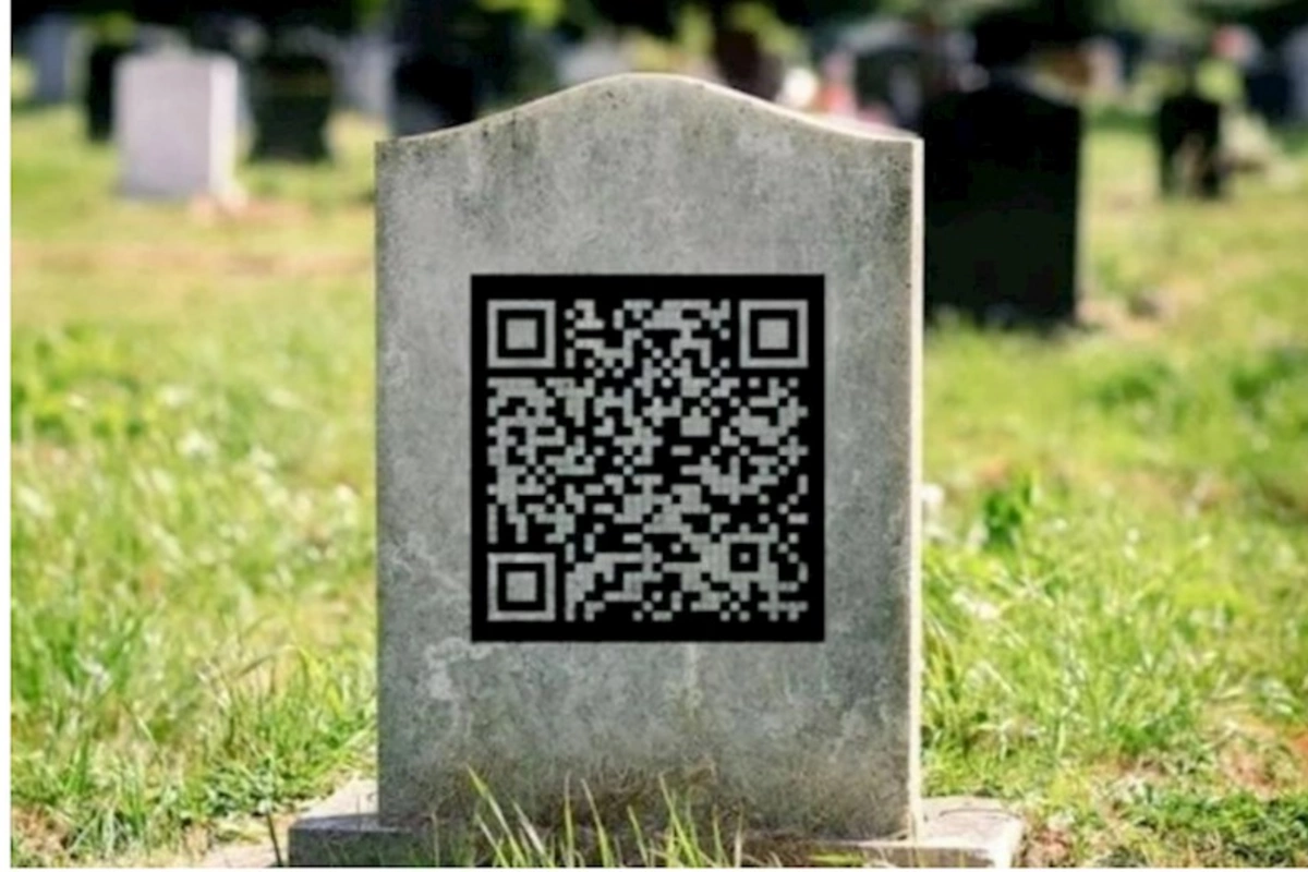 Azərbaycanda 71 yaşlı şəxs özünə QR-kodlu başdaşı düzəltdirdi — VİDEO