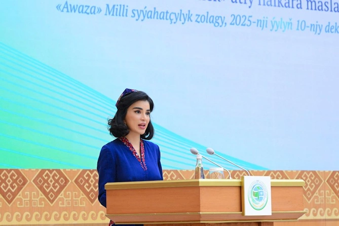 Leyla Əliyeva Türkmənistandakı beynəlxalq konfransda — FOTOLAR Leyla Əliyeva Türkmənistandakı beynəlxalq konfransda — FOTOLAR
