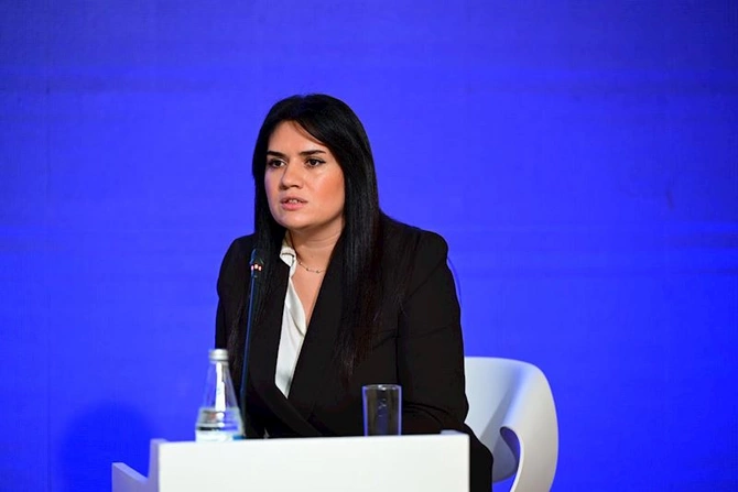 Konstitusiya və mədəniyyət dəyərlərimiz mövzusunda panel müzakirəsi keçirildi — FOTOLAR Konstitusiya və mədəniyyət dəyərlərimiz mövzusunda panel müzakirəsi keçirildi — FOTOLAR