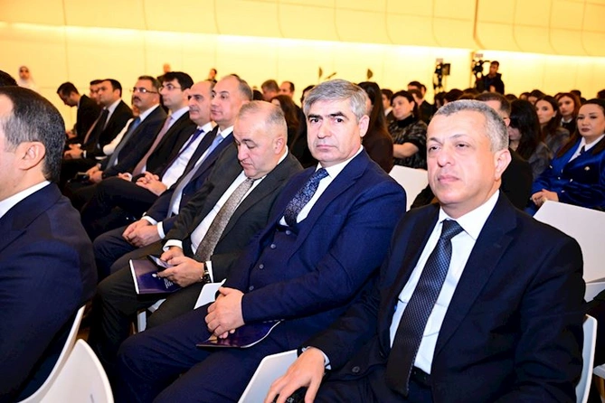 Bakıda Mədəniyyət və hüquq: müasir çağırışlar” mövzusunda forum keçirilir — FOTOLAR Bakıda Mədəniyyət və hüquq: müasir çağırışlar” mövzusunda forum keçirilir — FOTOLAR