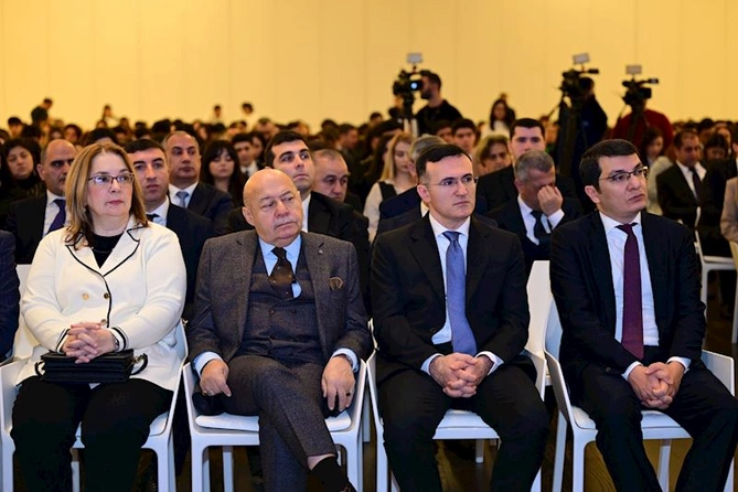 Bakıda Mədəniyyət və hüquq: müasir çağırışlar” mövzusunda forum keçirilir — FOTOLAR Bakıda Mədəniyyət və hüquq: müasir çağırışlar” mövzusunda forum keçirilir — FOTOLAR