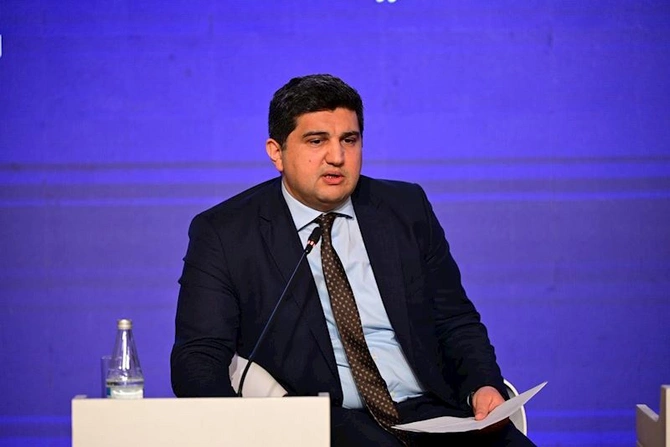Konstitusiya və mədəniyyət dəyərlərimiz mövzusunda panel müzakirəsi keçirildi — FOTOLAR Konstitusiya və mədəniyyət dəyərlərimiz mövzusunda panel müzakirəsi keçirildi — FOTOLAR