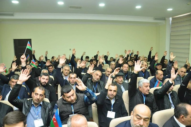 Vəhdət Partiyası bölgələrdə daha geniş təşkilati platforma qurur — FOTOLAR Vəhdət Partiyası bölgələrdə daha geniş təşkilati platforma qurur — FOTOLAR