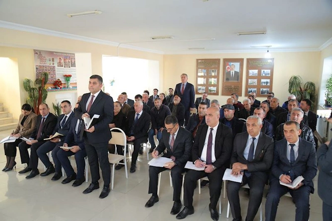 Hacıqabulun Rəncbər kəndində növbəti səyyar qəbul-görüş keçirildi — FOTOLAR