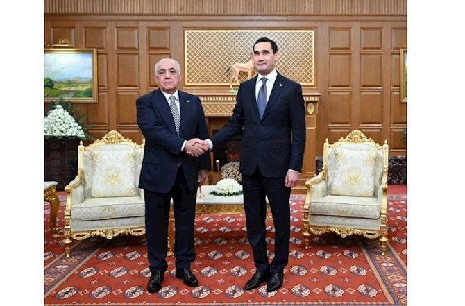Əli Əsədov Türkmənistan Prezidenti ilə görüşüb — FOTO Əli Əsədov Türkmənistan Prezidenti ilə görüşüb — FOTO