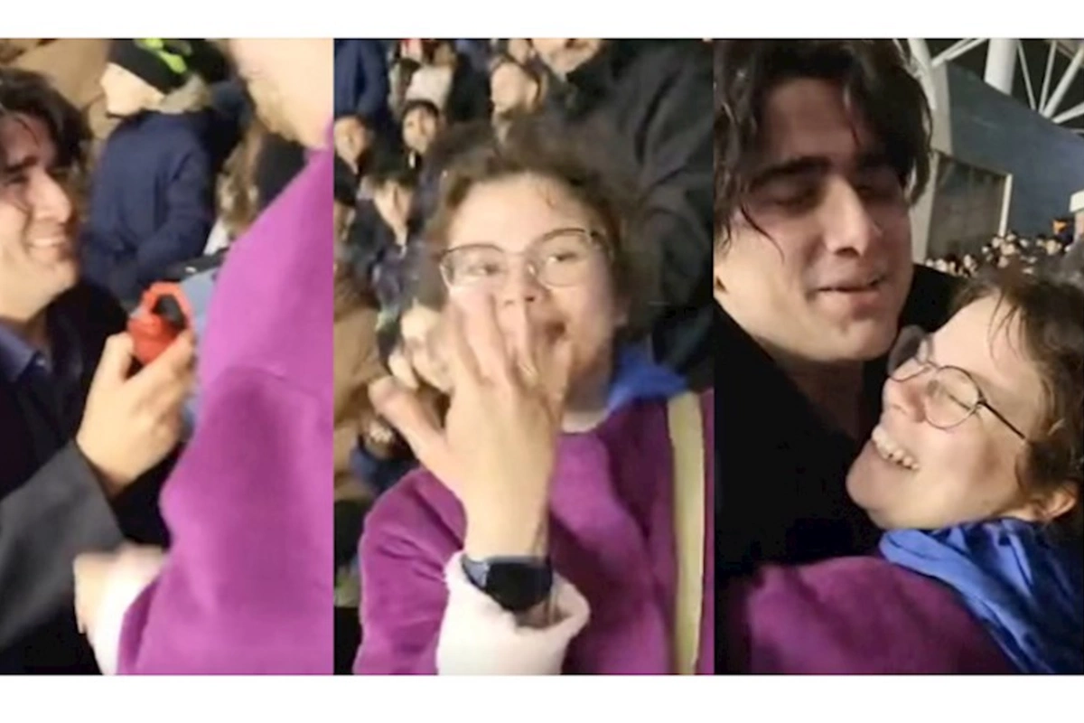 Qarabağın oyunu zamanı sevgilisinə evlilik təklif etdi — VİDEO
