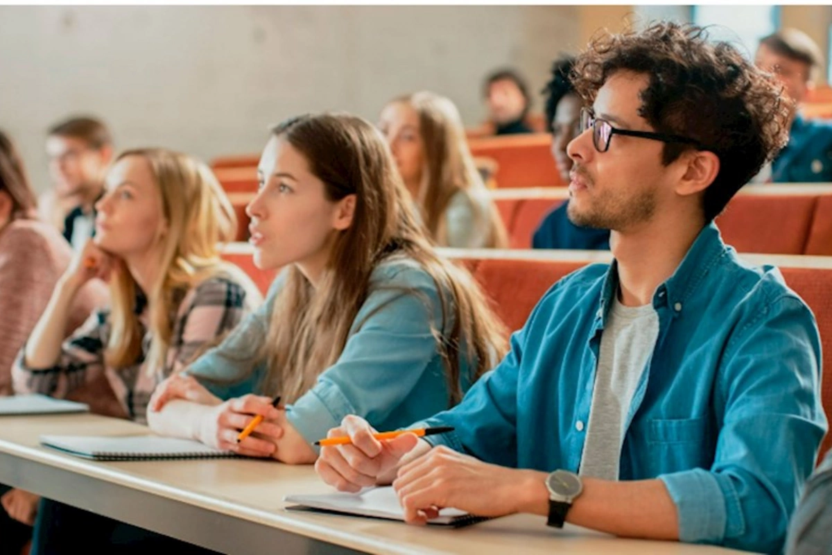 Azərbaycan universitetlərində ödənişli təhsil ləğv olunur?