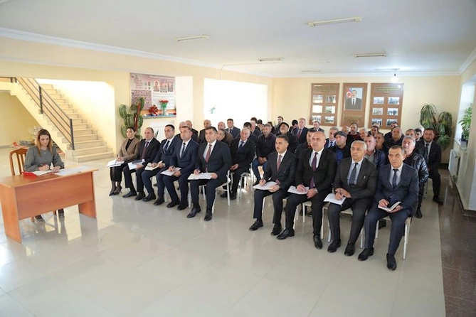 Hacıqabulun Rəncbər kəndində növbəti səyyar qəbul-görüş keçirildi — FOTOLAR