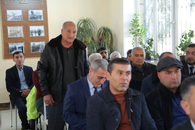 Hacıqabulun Rəncbər kəndində növbəti səyyar qəbul-görüş keçirildi — FOTOLAR