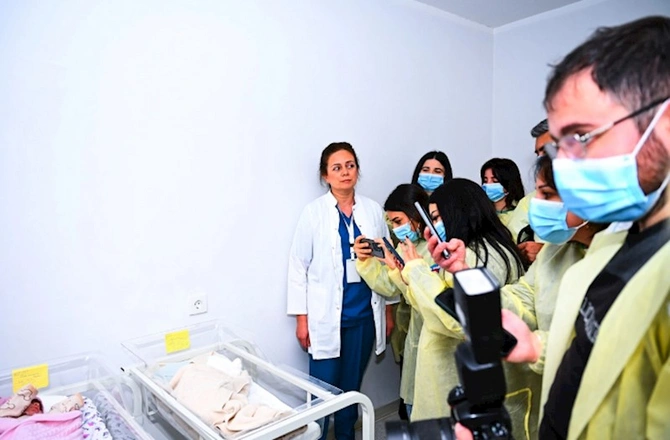 Media nümayəndələri Xəzər Tibb Mərkəzi ilə tanış olublar — FOTOLAR