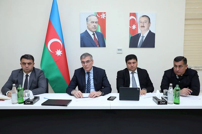 İlin sonuncu vətəndaş qəbulu Naftalan şəhərində keçirildi — FOTOLAR İlin sonuncu vətəndaş qəbulu Naftalan şəhərində keçirildi — FOTOLAR
