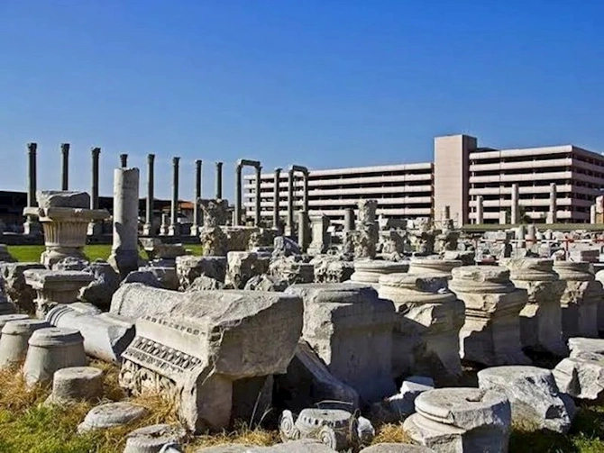 Türkiyənin tarixi şəhəri İzmir — FOTOLAR Türkiyənin tarixi şəhəri İzmir — FOTOLAR