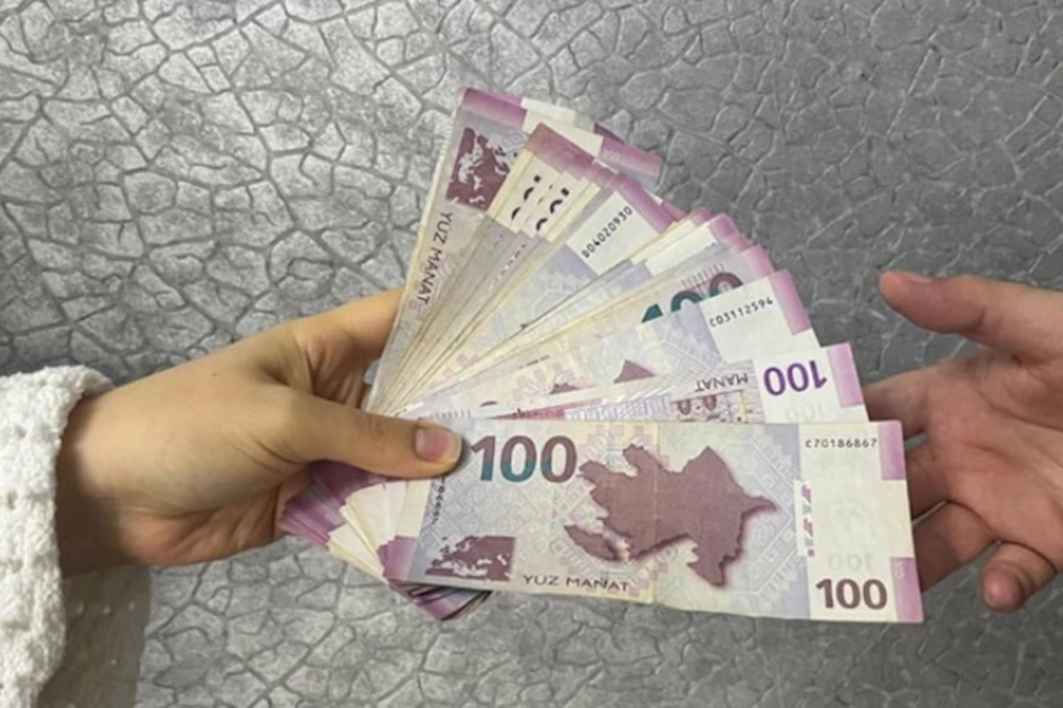 Azərbaycanda əməkhaqqı ayda iki dəfə veriləcək — Yeni qanun