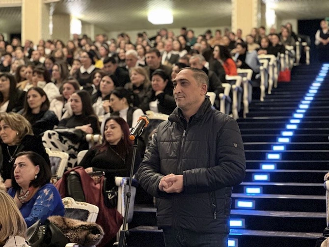 Gəncə şəhərində attestasiya ilə bağlı məlumatlandırıcı görüş keçirildi — FOTOLAR