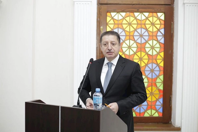 Sudan səmərəli istifadənin təkmil üsullarımın tətbiqi mövsusunda geniş tərkibli iclas keçirildi — FOTOLAR Sudan səmərəli istifadənin təkmil üsullarımın tətbiqi mövsusunda geniş tərkibli iclas keçirildi — FOTOLAR