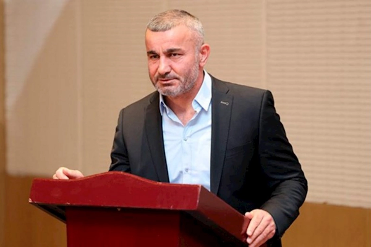 “Sağdan-soldan siqnal verirlər ki, “müəllim, necəsiz?” — Qurban Qurbanov
