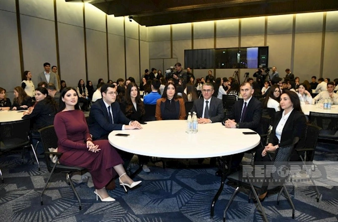 Milli Mətbuat 150 - Rəqəmsal erada gənclər və media savadlılığı layihəsinə yekun vurulub — FOTOLAR