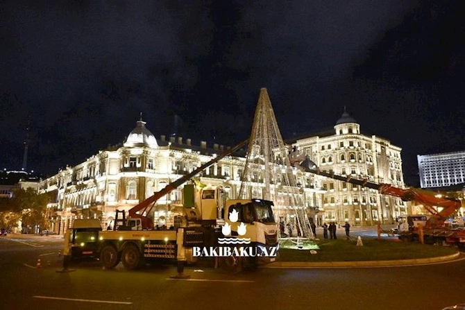 Bakı yeni ilə belə hazırlaşır — FOTOLAR