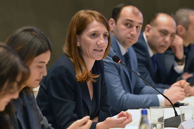Vergi və sosial sığorta qanunvericiliyinə son dəyişikliklər təqdim olundu— FOTOLAR Vergi və sosial sığorta qanunvericiliyinə son dəyişikliklər təqdim olundu— FOTOLAR