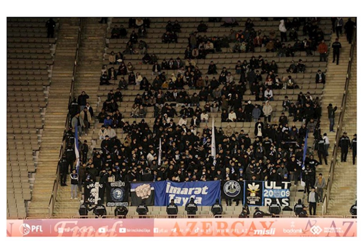 Qarabağ azarkeşlərinə görə cərimələndi
