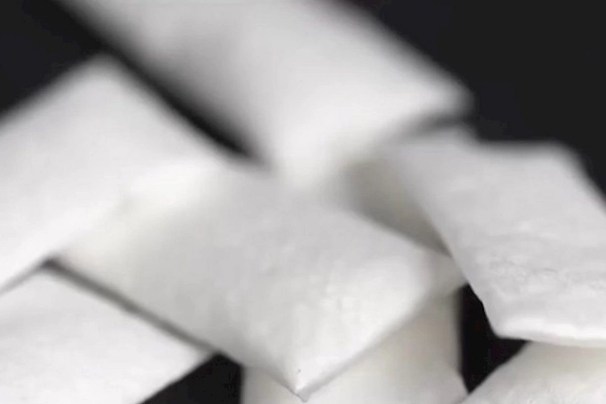 Məktəblilər arasında “snus” təhlükəsi — Polisdən açıqlama