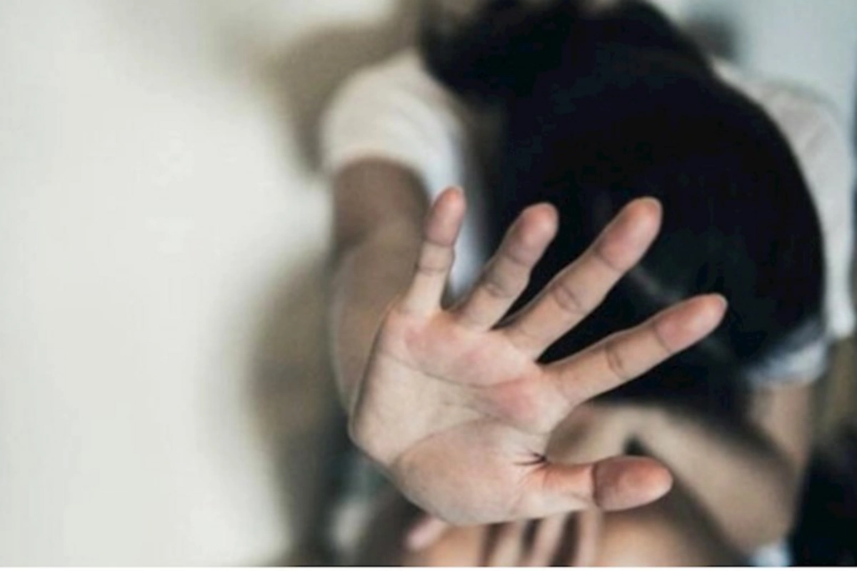 Ağcabədidə 38 yaşlı kişi kredit borcuna görə arvadına xəsarət yetirdi — TƏFƏRRÜAT